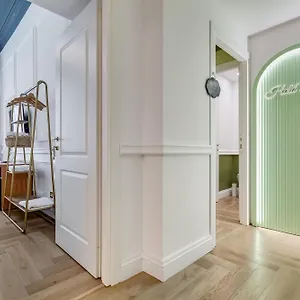 2* Bed & Breakfast Hold - Luxury